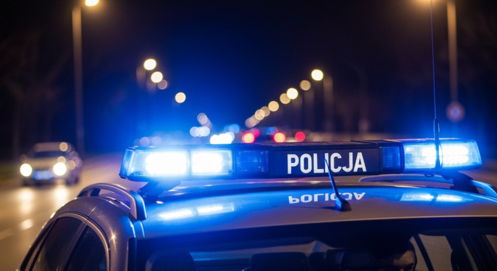 Zatrzymani za kradzieże aut i sprzętu o wartości 80 tys. zł w Suwałkach