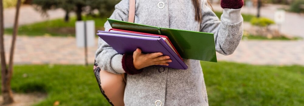 Nowe horyzonty w nauczaniu polskiego: filmowe lekcje i dyskusje o humanistyce w MDK DŚT